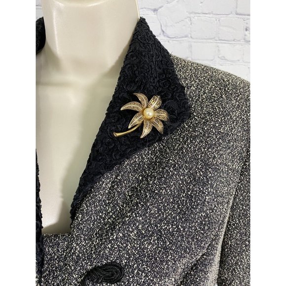 Danny & Nicole Black White Speckled Velvety Trim Blazer Jacket Gold Brooch 6 - Picture 5 of 9